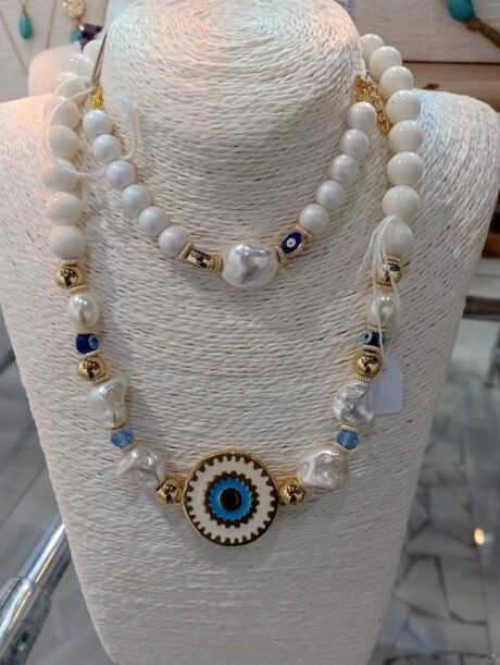 Χειροποιήτο κολίε με πέρλες τιμή 28 ευρώ